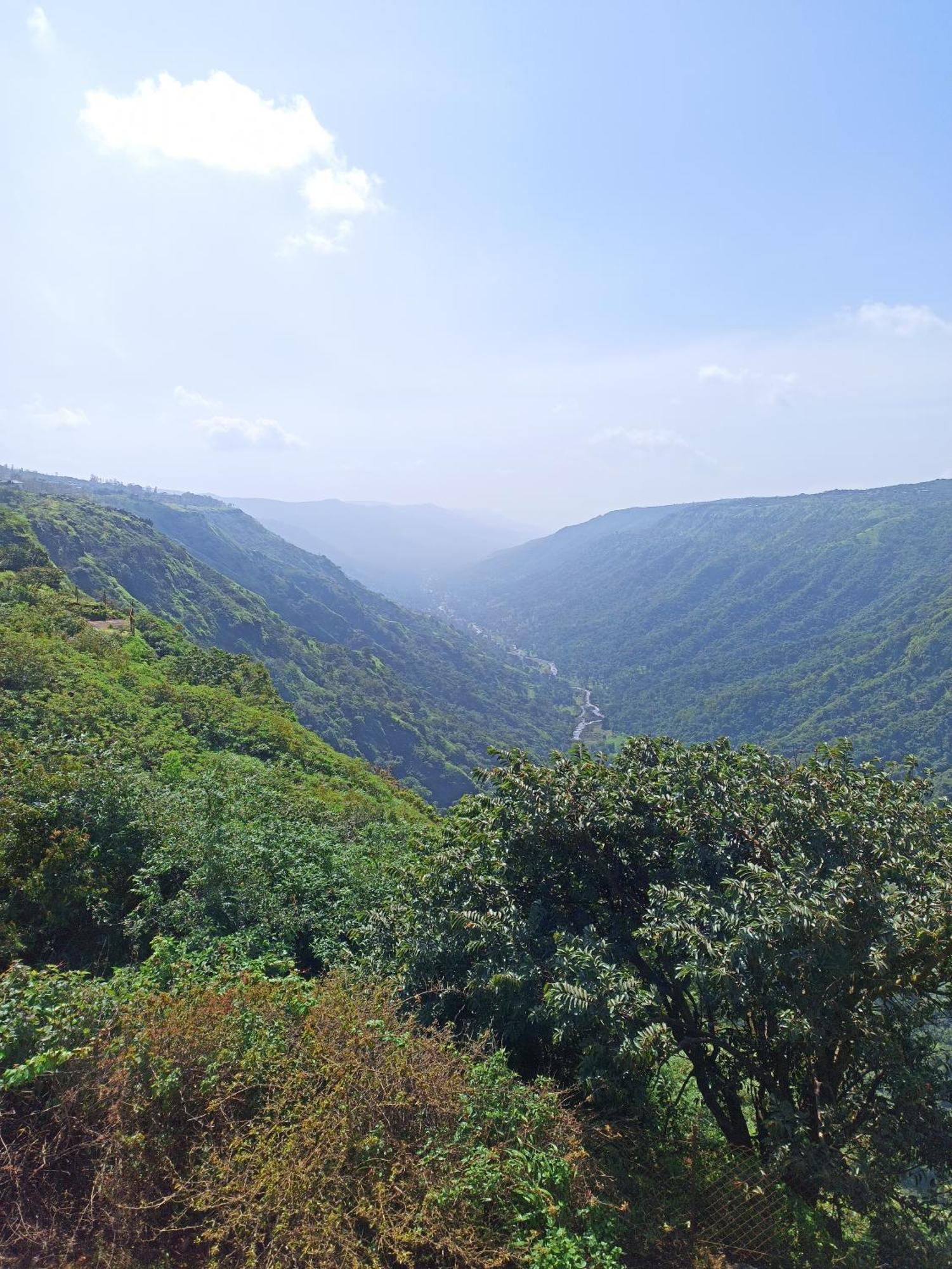 Strawberry Country Villa Mahabaleshwar Exterior photo